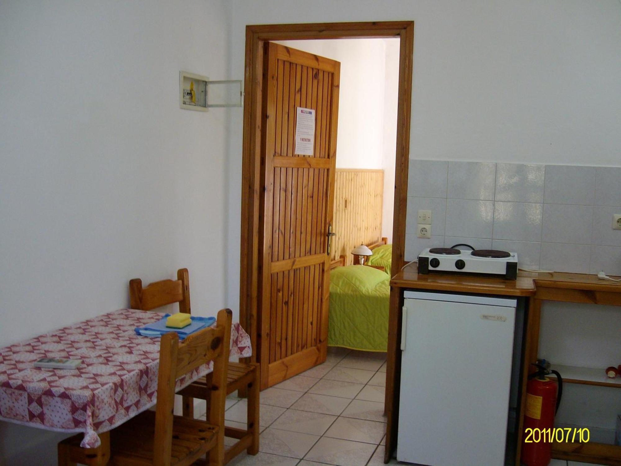 Lakis Apartments Acharavi  Buitenkant foto