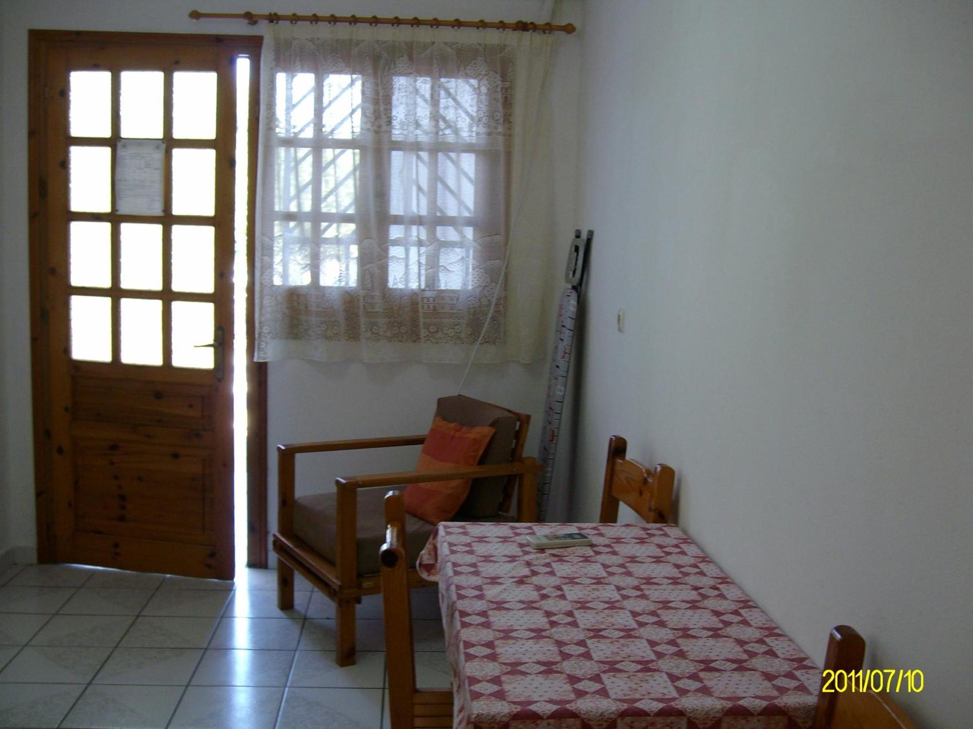 Lakis Apartments Acharavi  Buitenkant foto